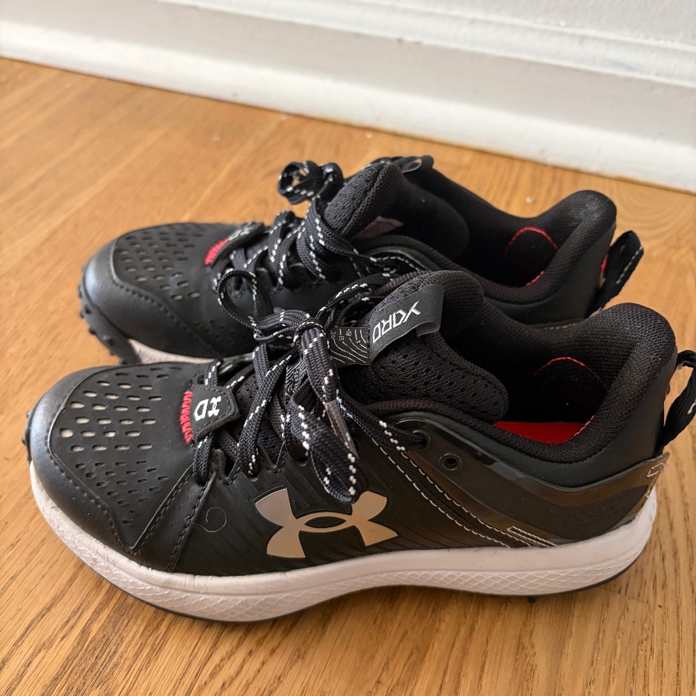 Under armour - turf cleat for baseball